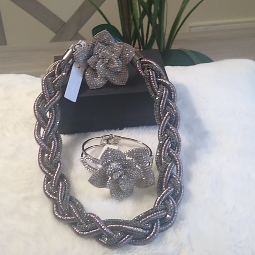 Black rope necklace